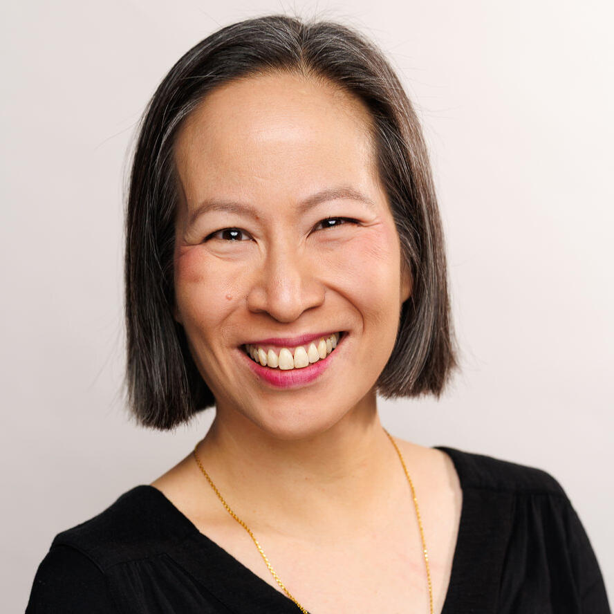 Photo of Eagranie Yuh, B2B writer and podcast consultant